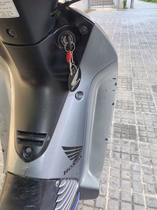 Honda innova anf 125