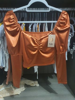 Blusa corta marron oxido