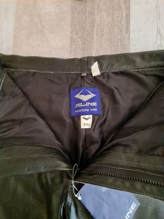 Pantalon cuero 