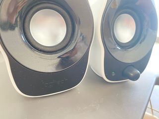 Altavoces para pc Logitech