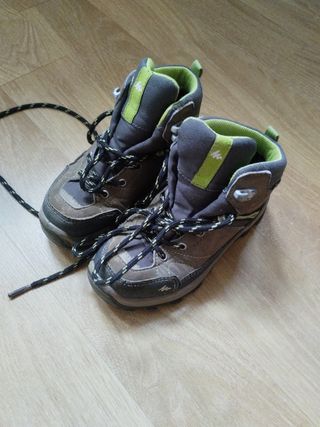 Botas montaña niño