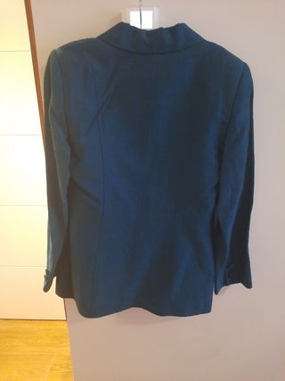 Chaqueta azul petróleo.  Trucco