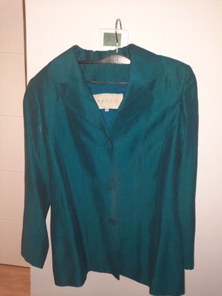 Chaqueta azul petróleo.  Trucco