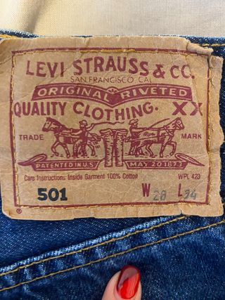 short levis 501