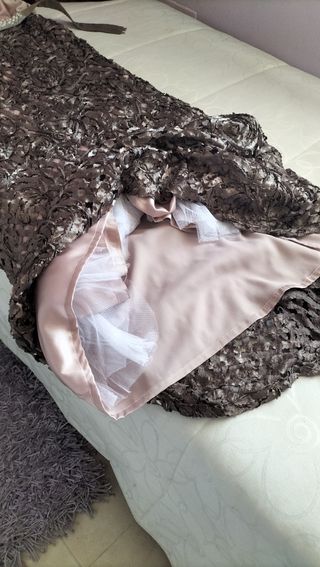VESTIDO DE FIESTA. Vestido de fiesta