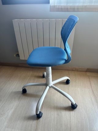 silla escritorio infantil azul claro