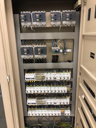 Electricista Autorizado Averías y Reformas Rapidas