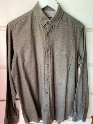 Lote 4 camisas de franela en muy buen estado