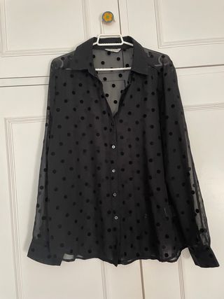 camisa blusa semitransparente negra