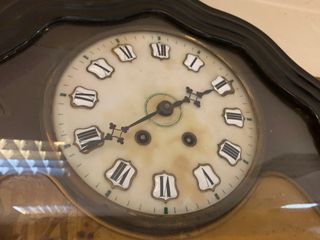Antiguo reloj - cuadro