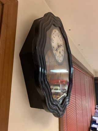 Antiguo reloj - cuadro