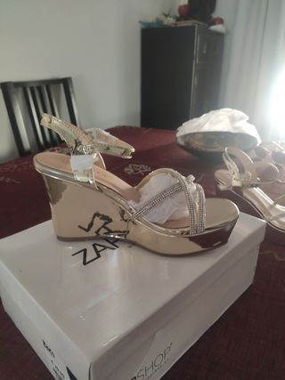 Sandalias