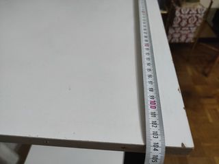 Soporte , velador, borriqueta