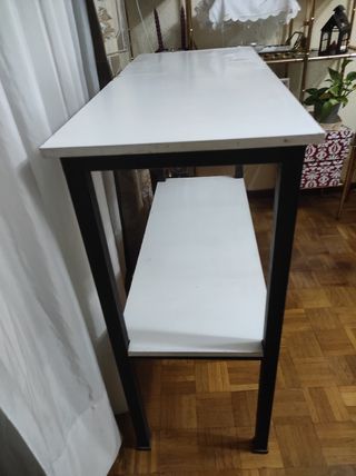 Soporte , velador, borriqueta