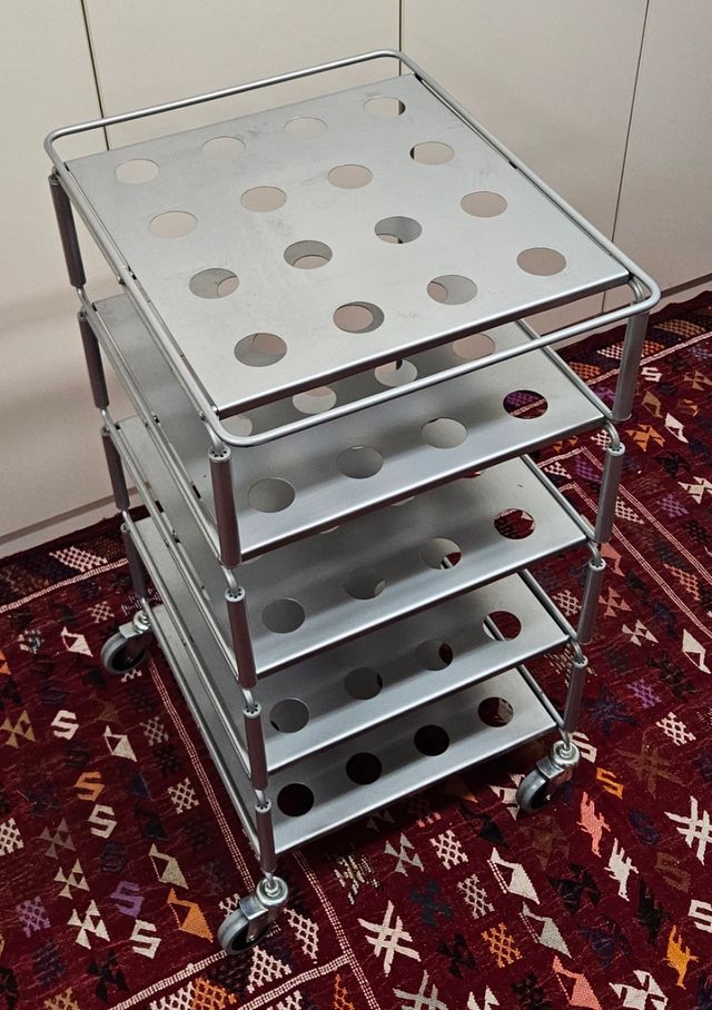 ESTANTERIAS DE ALUMINIO con Ruedas