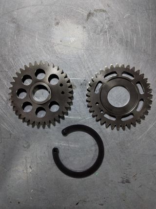 Piñón propulsor ktm990