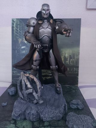 Figura 1/6 doctor doom