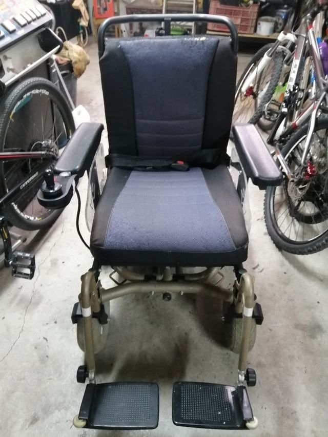 Silla de ruedas eléctrica vermeiren