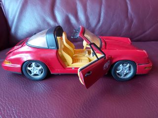 Coche metálico Porsche 911, escala 1/18