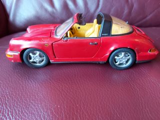 Coche metálico Porsche 911, escala 1/18