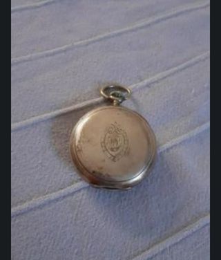 Antiguo reloj de bolsillo