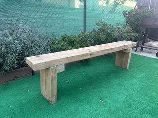 banco madera pie de cama