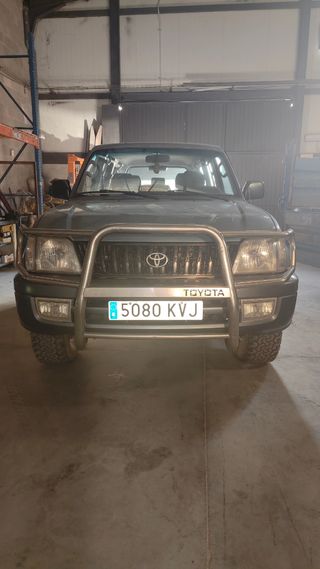 Toyota Land Cruiser 90 1999