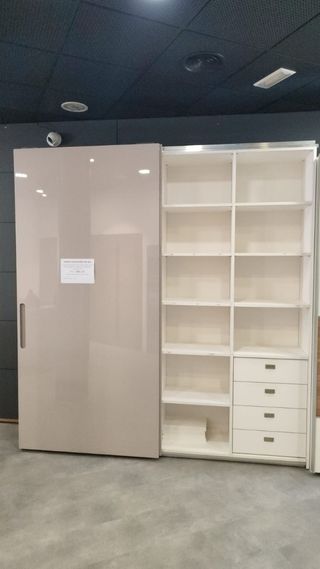 Armario alta gama lacado alto brillo