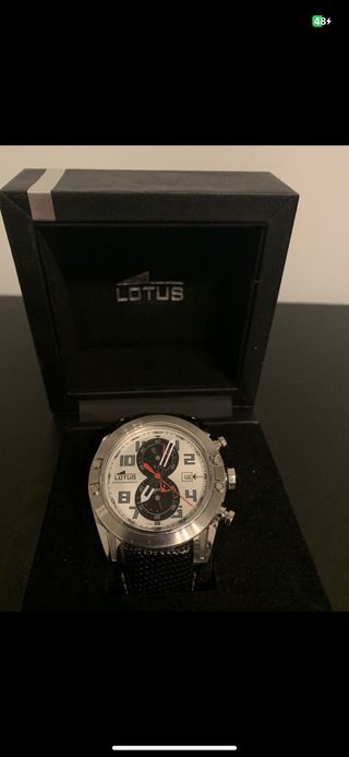 Reloj lotus