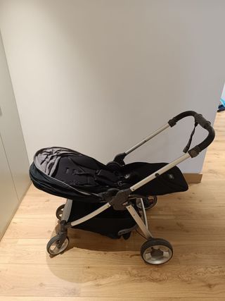 Capazo y silla de paseo Armadillo FlipXT