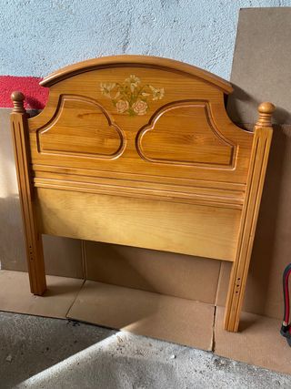 Cabecero de madera