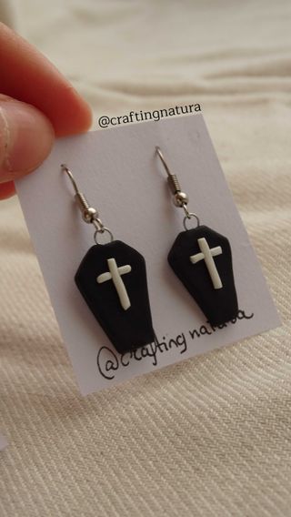 Pendientes ⚰️ ataúd Halloween 