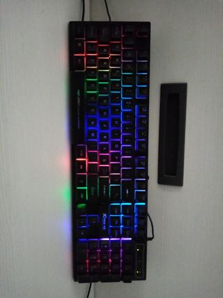 Teclado Gaming RGB