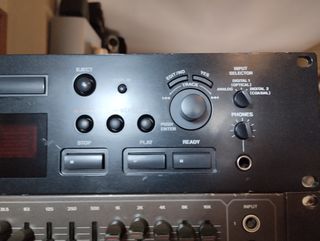 TASCAM minidisc  MD 301 profesional.