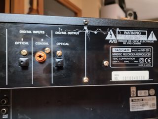 TASCAM minidisc  MD 301 profesional.