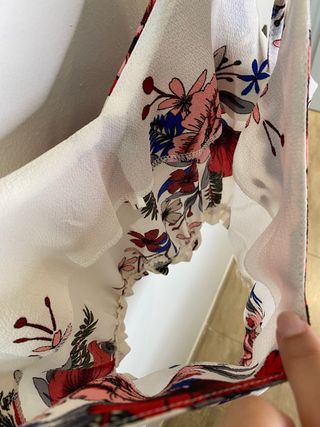 Top corto floral de Shein