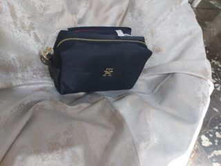 Bolso Tommy Hilfiger..