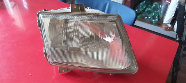 FARO DERECHO MERCEDES V CLASSE