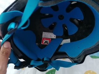 2 Cascos para bici niños.