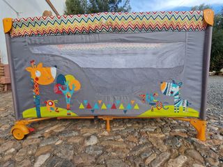 Cuna de viaje tuc tuc