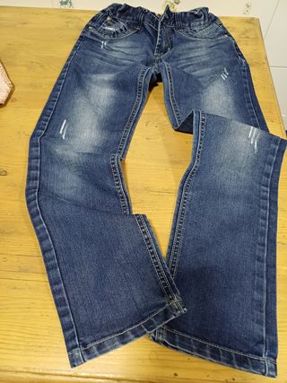 2 Pantalones vaqueros 11/12 años