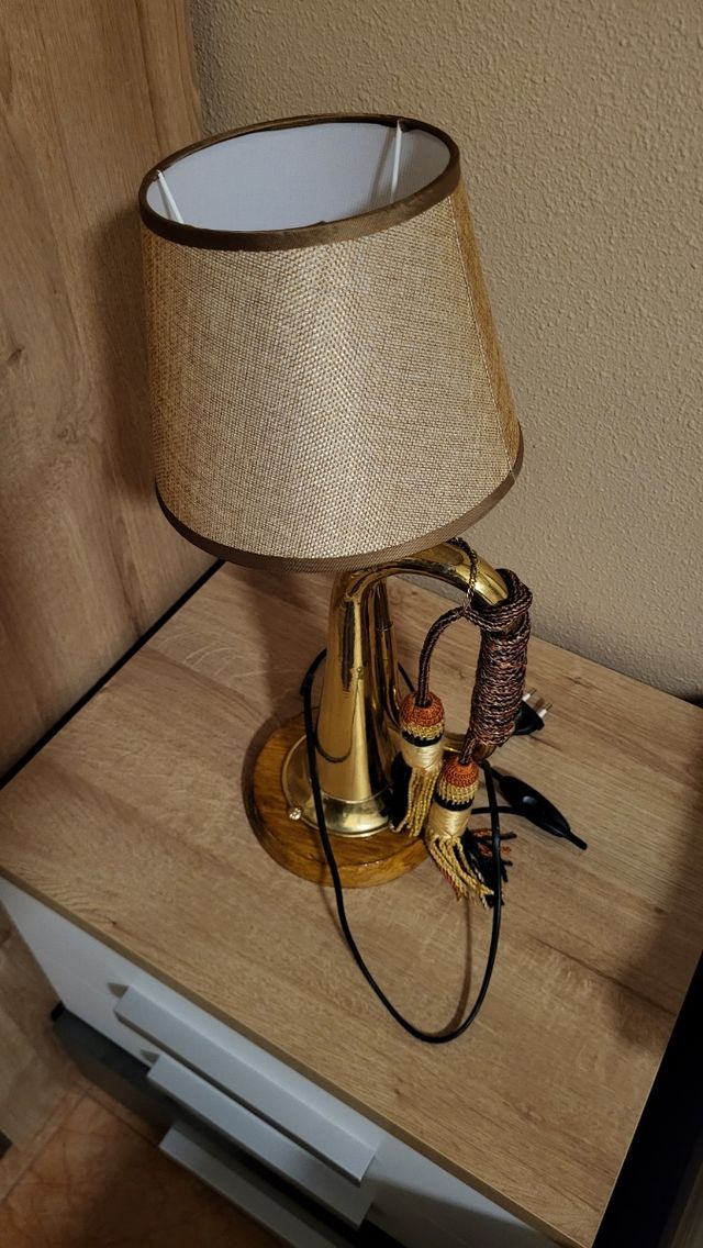 Lampara Vintage corneta