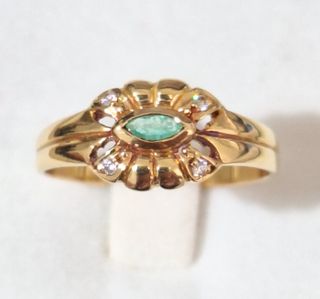 Sortija circonitas esmeralda oro 18k