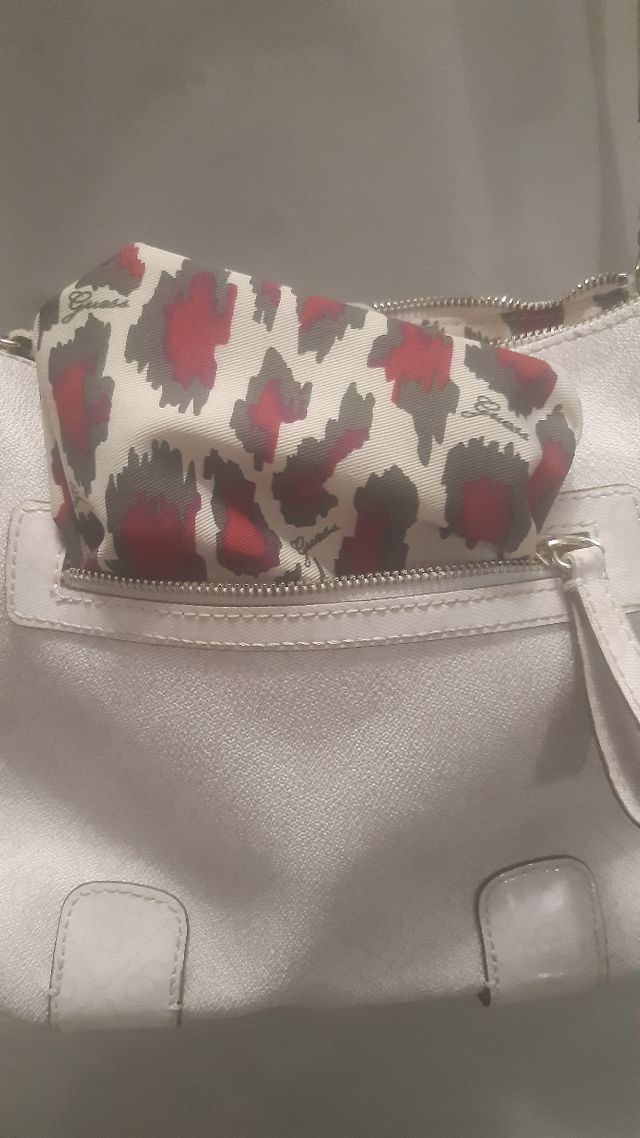 Borsa a tracolla o a spalla guess