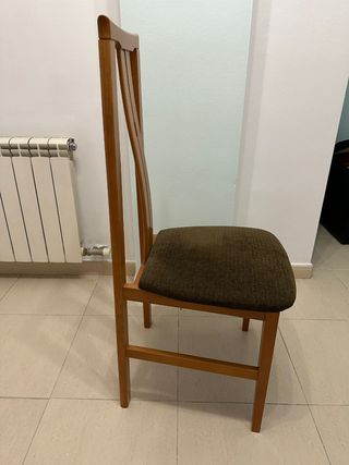 Mesa y sillas de comedor