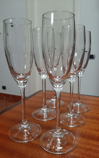 Calici flute in vetro