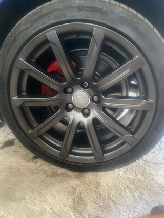 se venden llantas audi