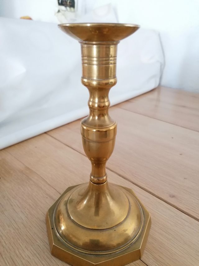 Candelabro da una candela