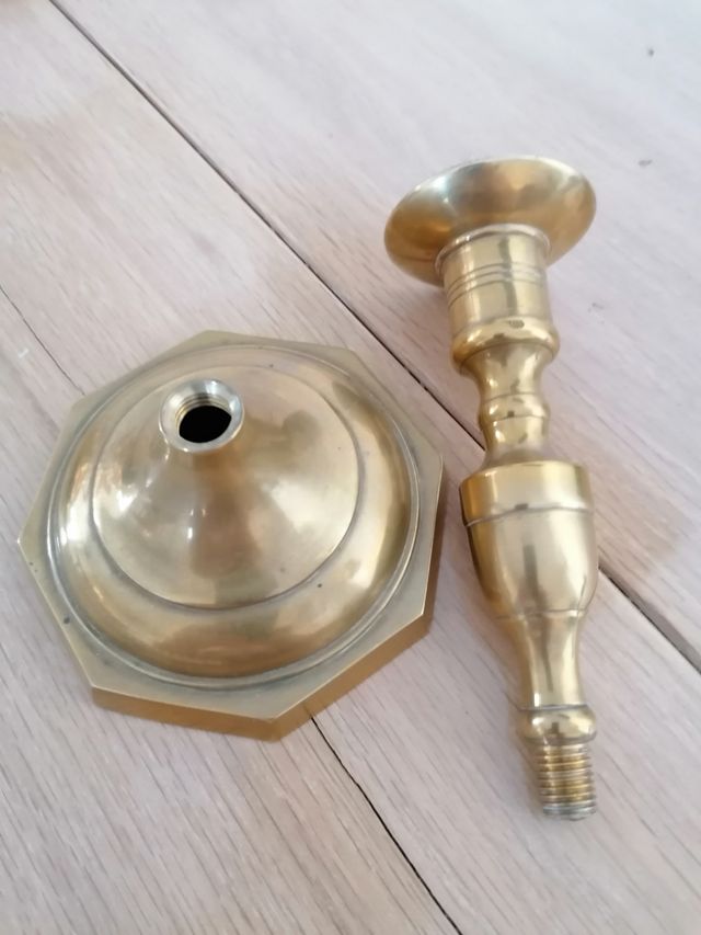 Candelabro da una candela