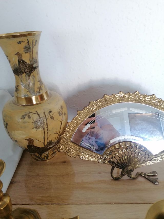 Specchio a ventaglio molto vecchio